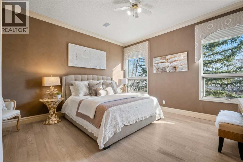 60 Woodpark Close Sw, Calgary, Alberta  T2W 6G9 - Photo 14 - A2286750