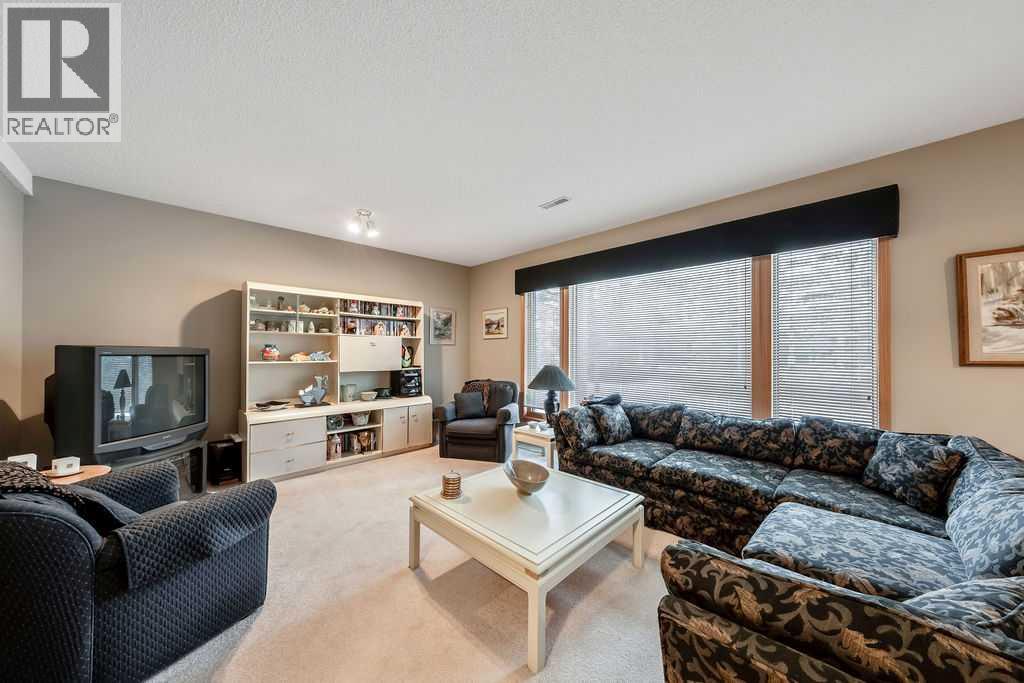 18 Prominence View SW, Calgary, Alberta  T3H 3E8 - Photo 21 - A2281711