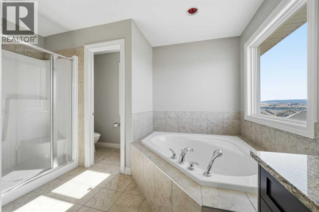 110 Heritage Place Ne, Cochrane, Alberta  T4C 0E2 - Photo 23 - A2294654