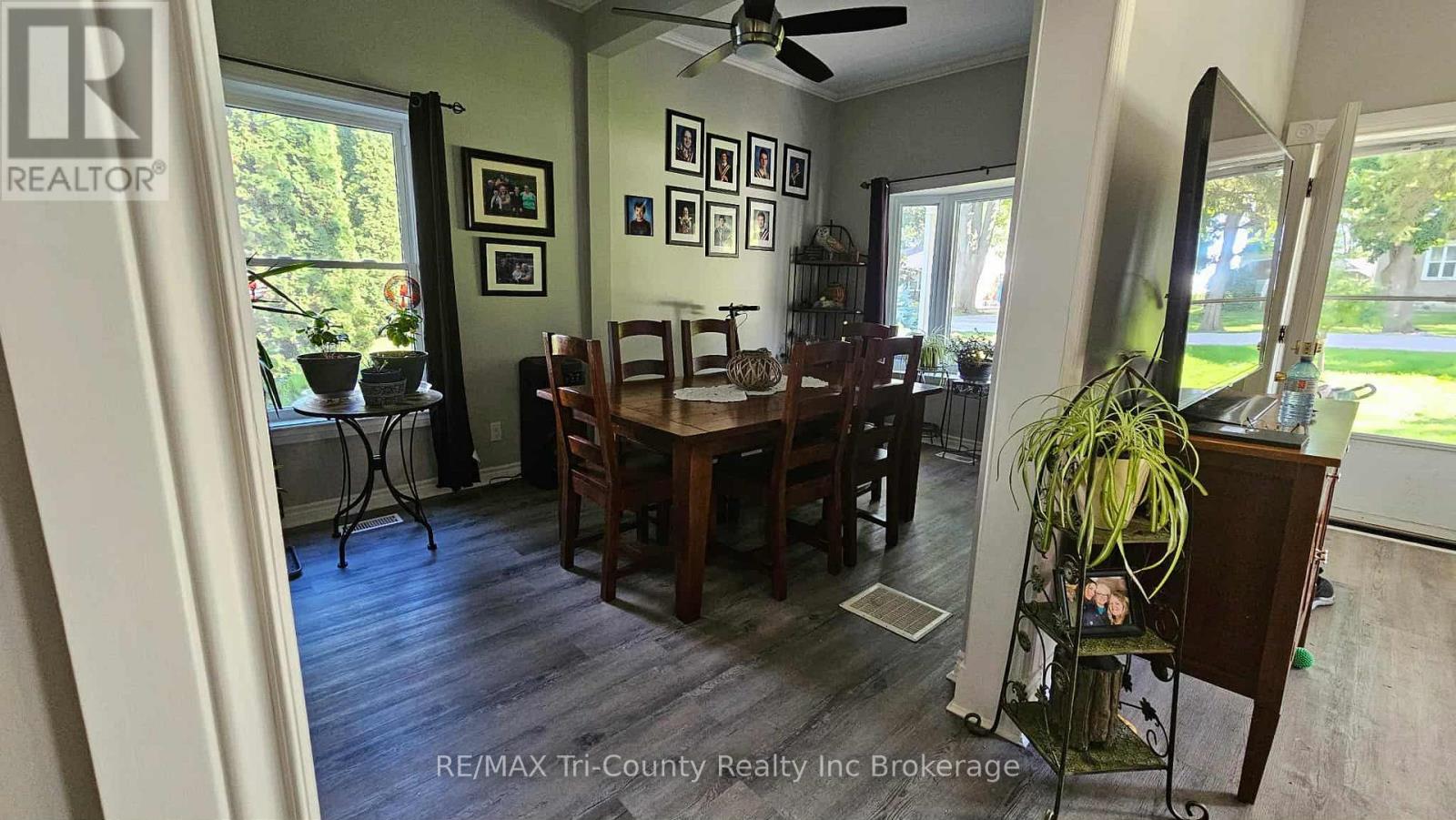 27 Harpurhey Road, Huron East, Ontario N0K 1W0 - Photo 10 - X12925416