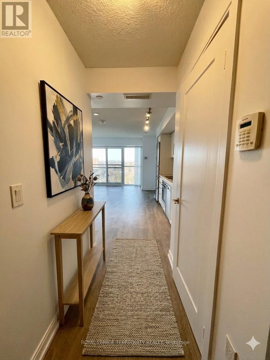 1519 - 275 Village Green Square, Toronto, Ontario  M1S 0L8 - Photo 2 - E12666272