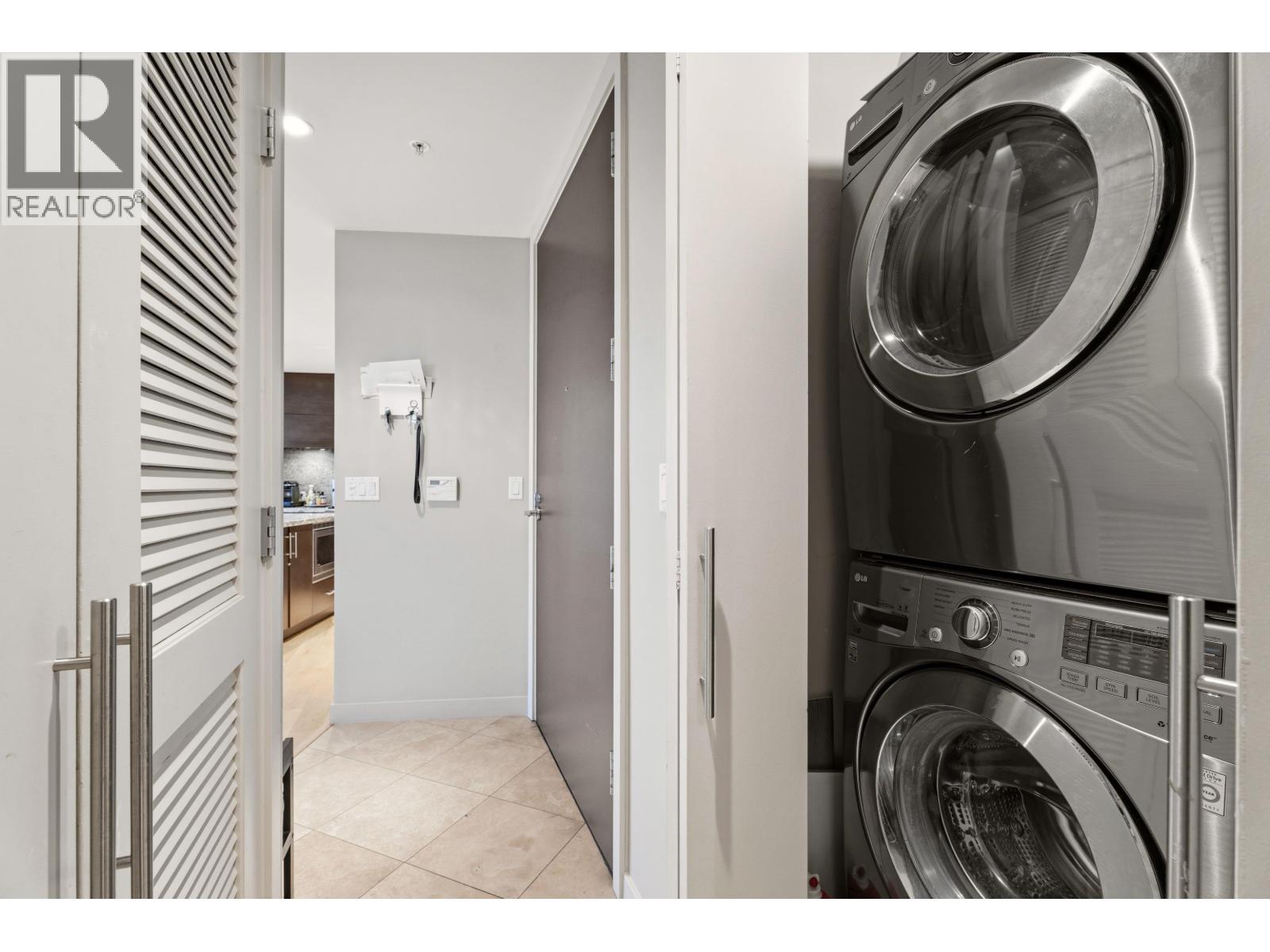 3403 938 Nelson Street, Vancouver, British Columbia  V6Z 3A7 - Photo 35 - R3103967