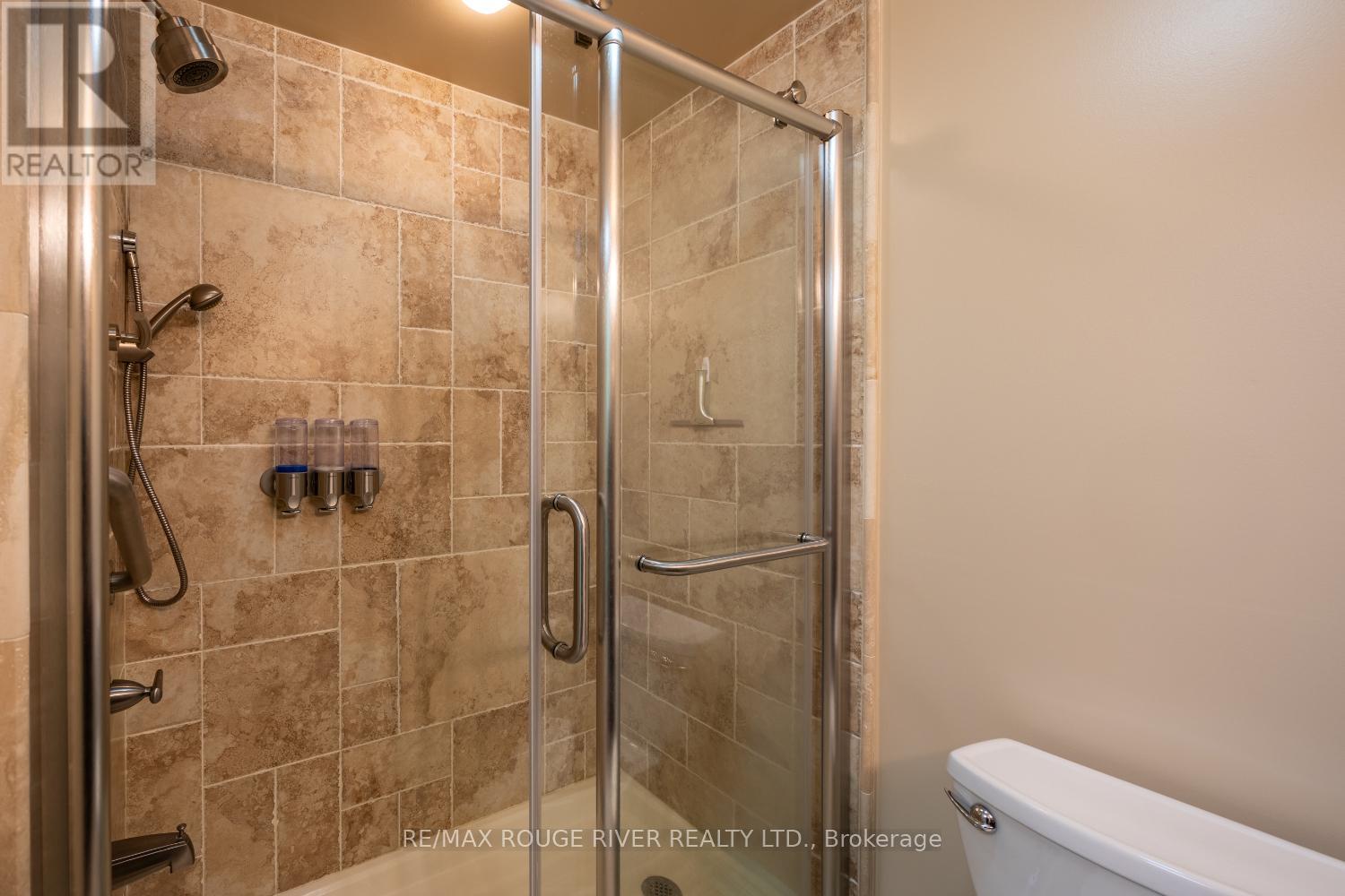 1196 Stire Street, Oshawa, Ontario  L1K 0G5 - Photo 33 - E12925398