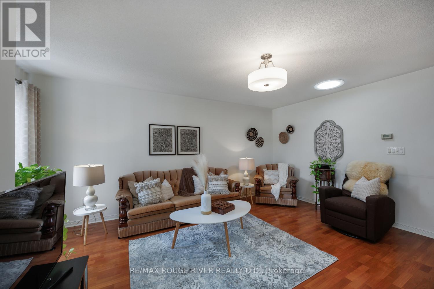 1196 Stire Street, Oshawa, Ontario  L1K 0G5 - Photo 6 - E12925398