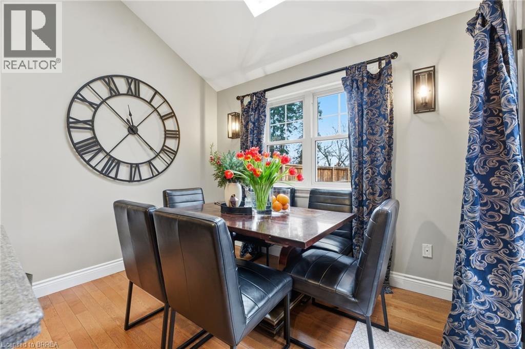 86 Elm Street, Brantford, Ontario  N3R 4V2 - Photo 16 - 40815195