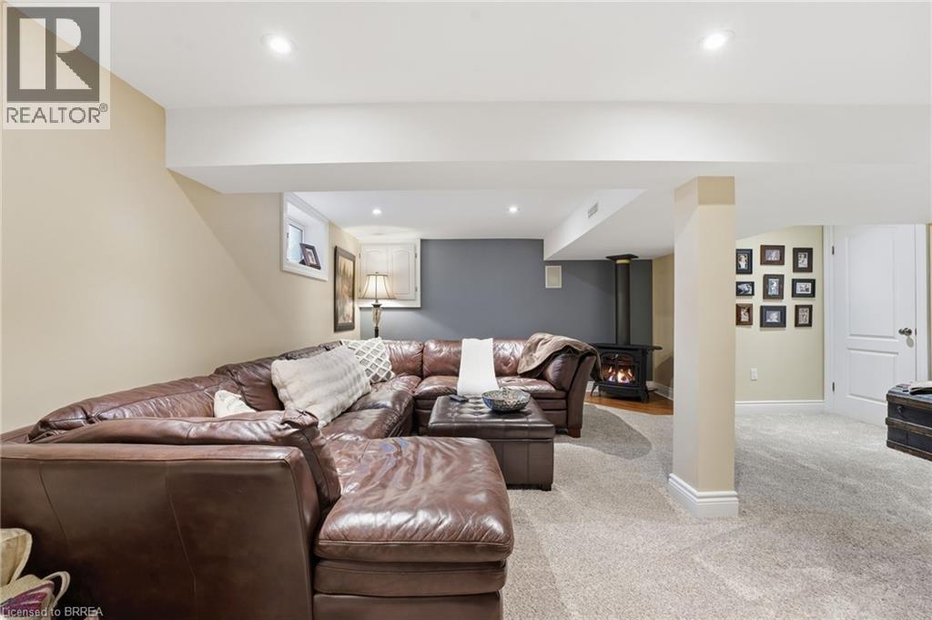 86 Elm Street, Brantford, Ontario  N3R 4V2 - Photo 28 - 40815195