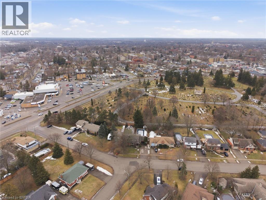 86 Elm Street, Brantford, Ontario  N3R 4V2 - Photo 44 - 40815195