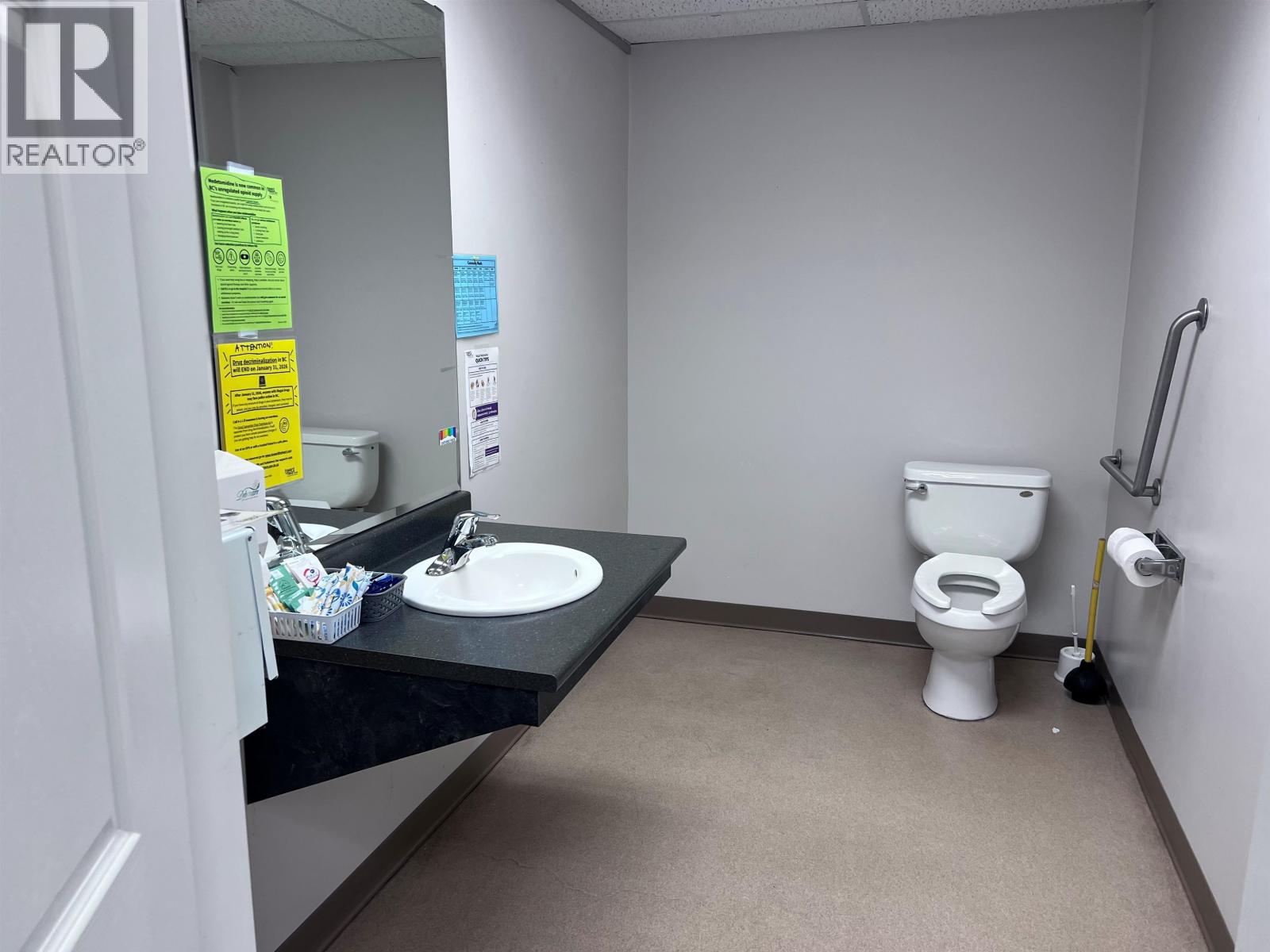 3862 Broadway Avenue, Smithers, British Columbia  V0J 2N2 - Photo 7 - C8077315