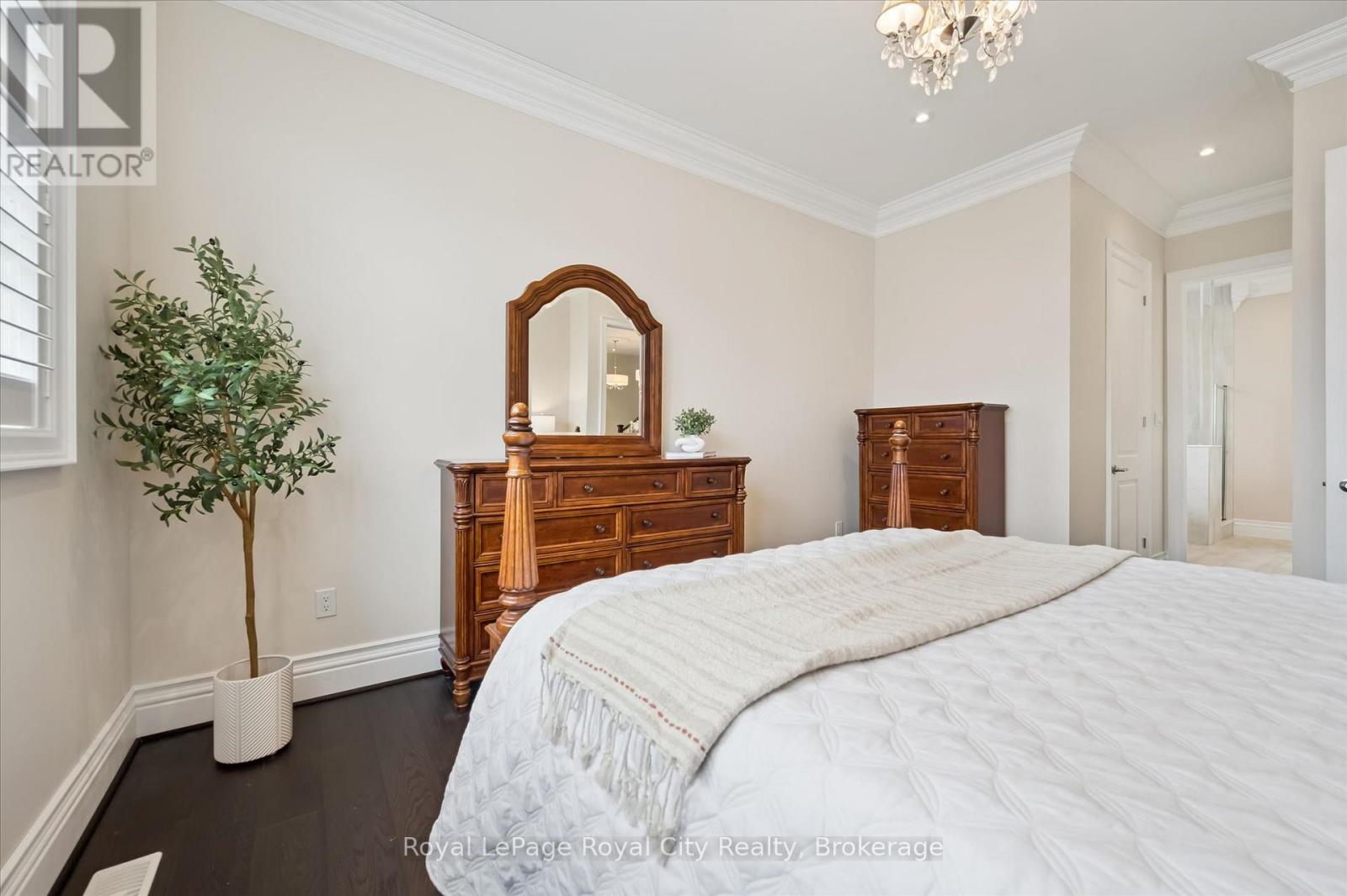 31 Conlin Court, Centre Wellington (Fergus), Ontario  N1M 0H2 - Photo 19 - X12925376