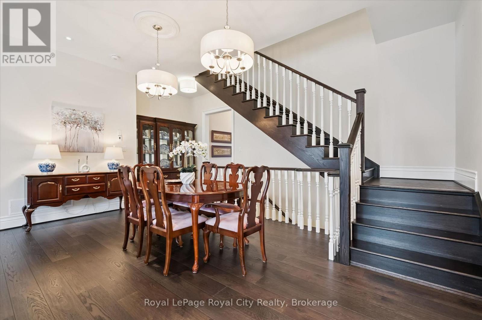 31 Conlin Court, Centre Wellington (Fergus), Ontario  N1M 0H2 - Photo 27 - X12925376