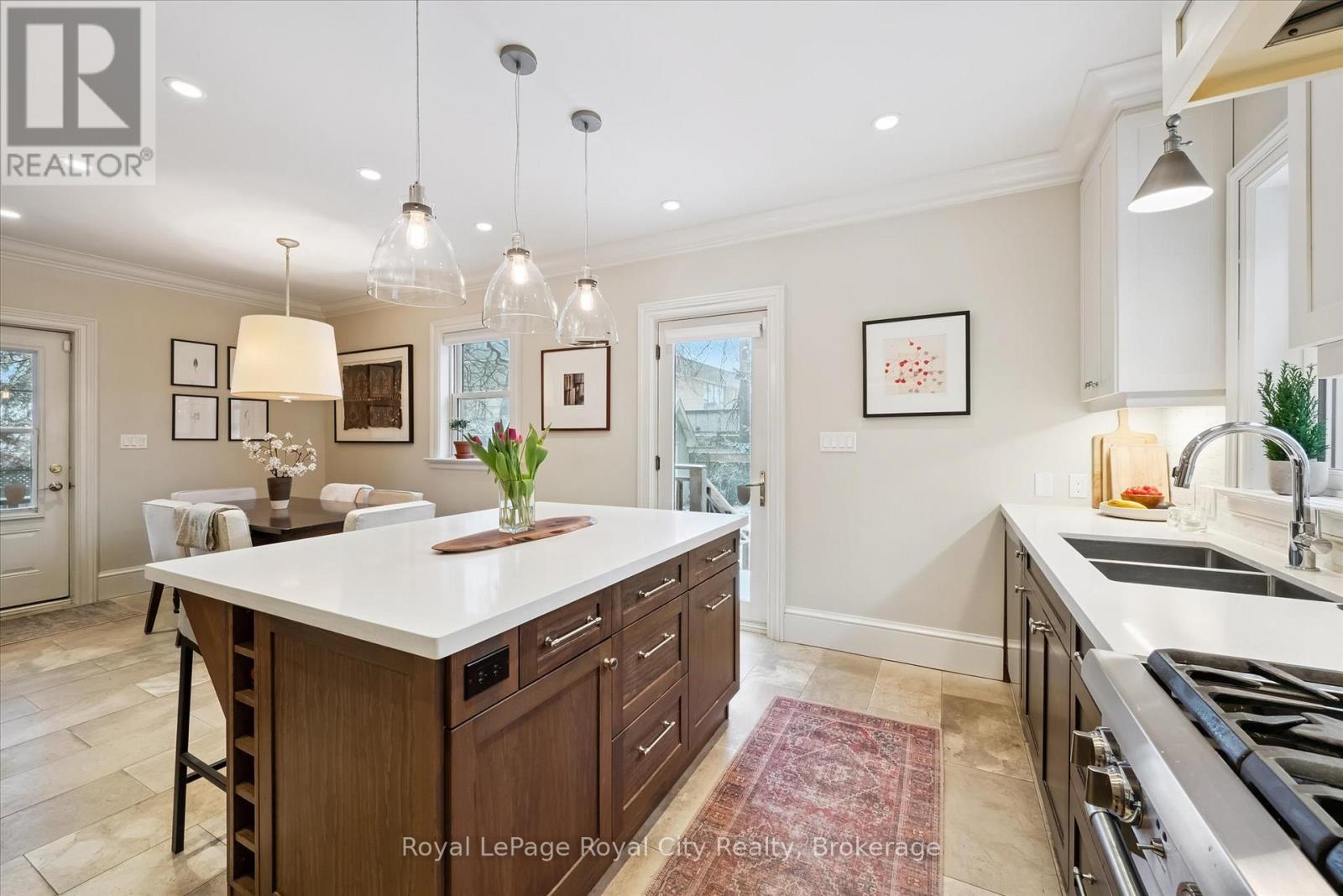 16 Oxford Street, Guelph (Downtown), Ontario  N1H 2M3 - Photo 19 - X12925392