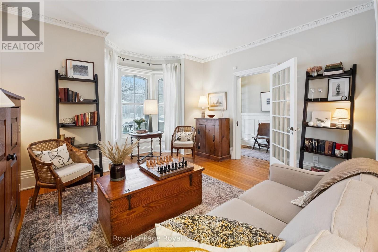 16 Oxford Street, Guelph (Downtown), Ontario  N1H 2M3 - Photo 9 - X12925392