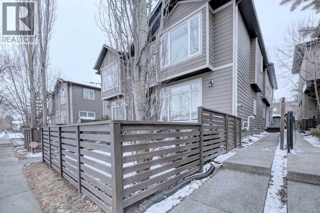 2, 308 12 Avenue NE, Calgary, Alberta  T2E 1A4 - Photo 2 - A2282364