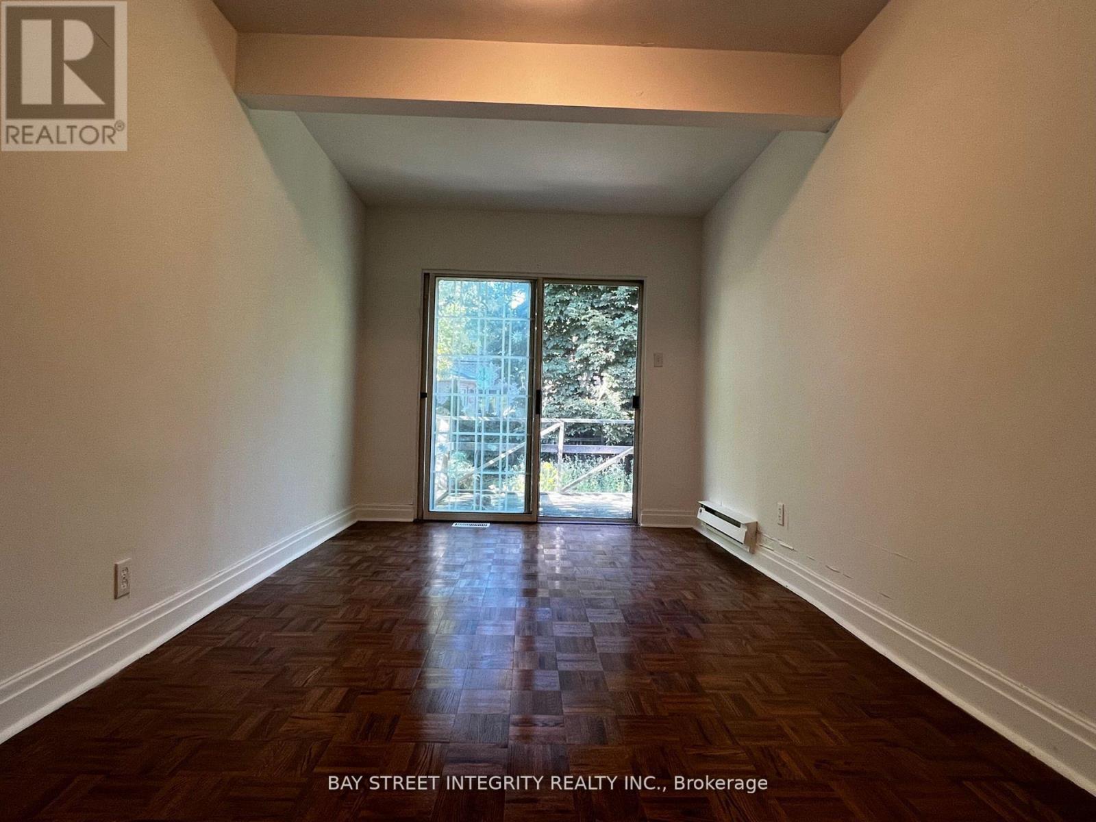 204 Greenfield Avenue, Toronto (Willowdale East), Ontario  M2N 3E3 - Photo 6 - C12925408