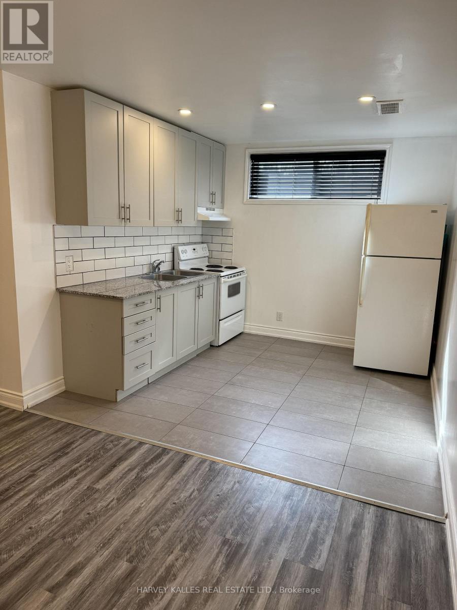 258 Maxwell Street, Toronto, Ontario  M3R 5B9 - Photo 10 - C12925438