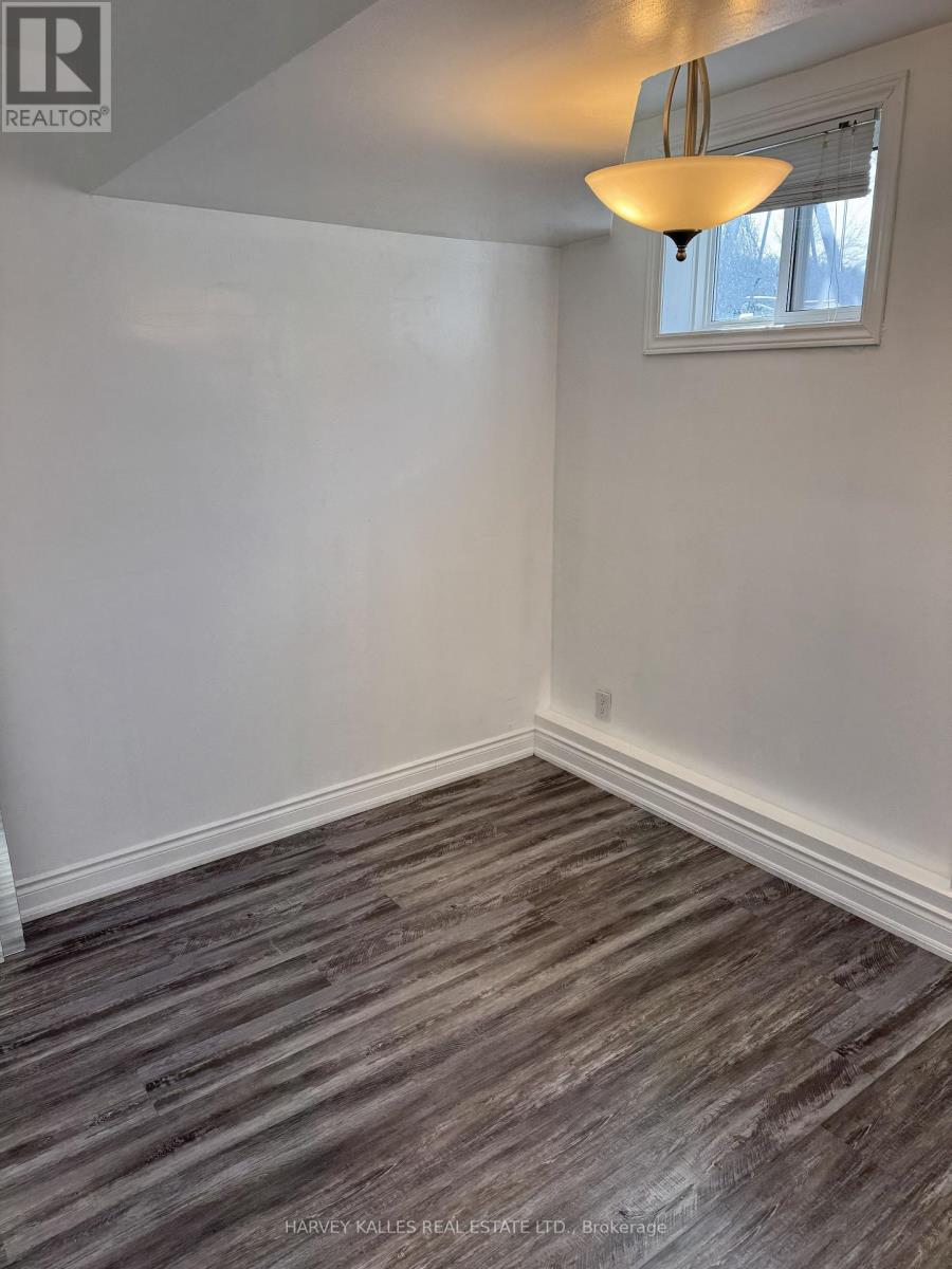 258 Maxwell Street, Toronto, Ontario  M3R 5B9 - Photo 5 - C12925438