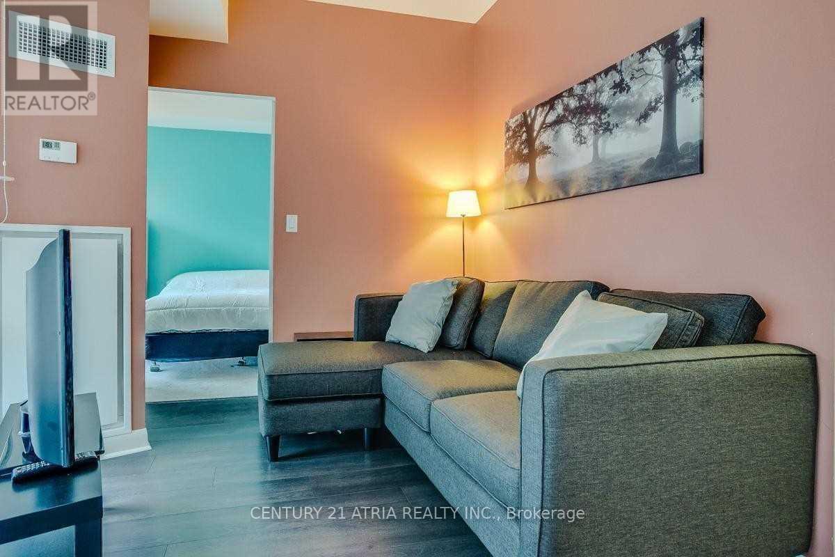 805 - 15 Bruyeres Mews, Toronto (Niagara), Ontario  M5V 0A7 - Photo 9 - C12925472