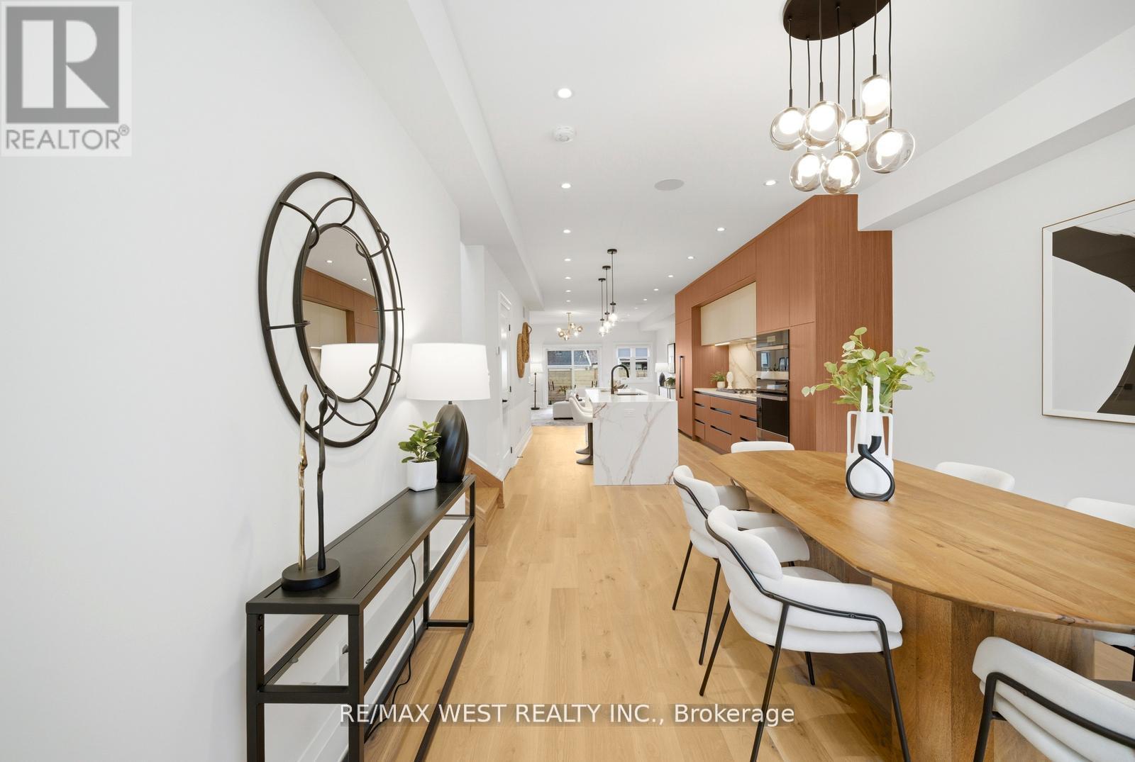 390 St Clarens Avenue, Toronto, Ontario M6H 3W3 - Photo 5 - C12925494