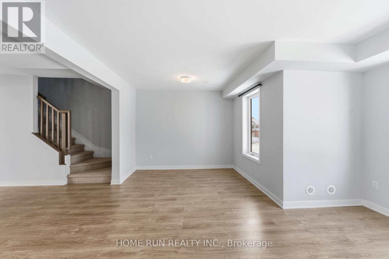 752 Kinstead Private, Ottawa, Ontario  K2S 3B3 - Photo 22 - X12925476