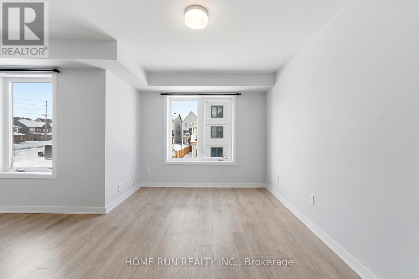 752 Kinstead Private, Ottawa, Ontario  K2S 3B3 - Photo 23 - X12925476