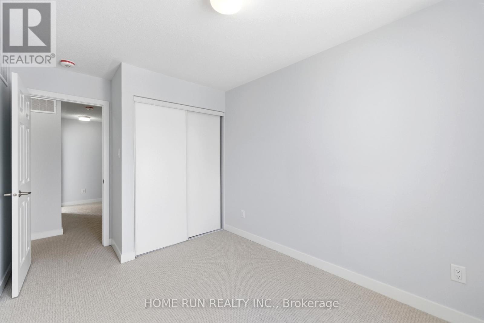 752 Kinstead Private, Ottawa, Ontario  K2S 3B3 - Photo 40 - X12925476