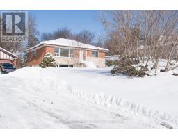 108 GARDEN AVENUE, Richmond Hill, Ontario