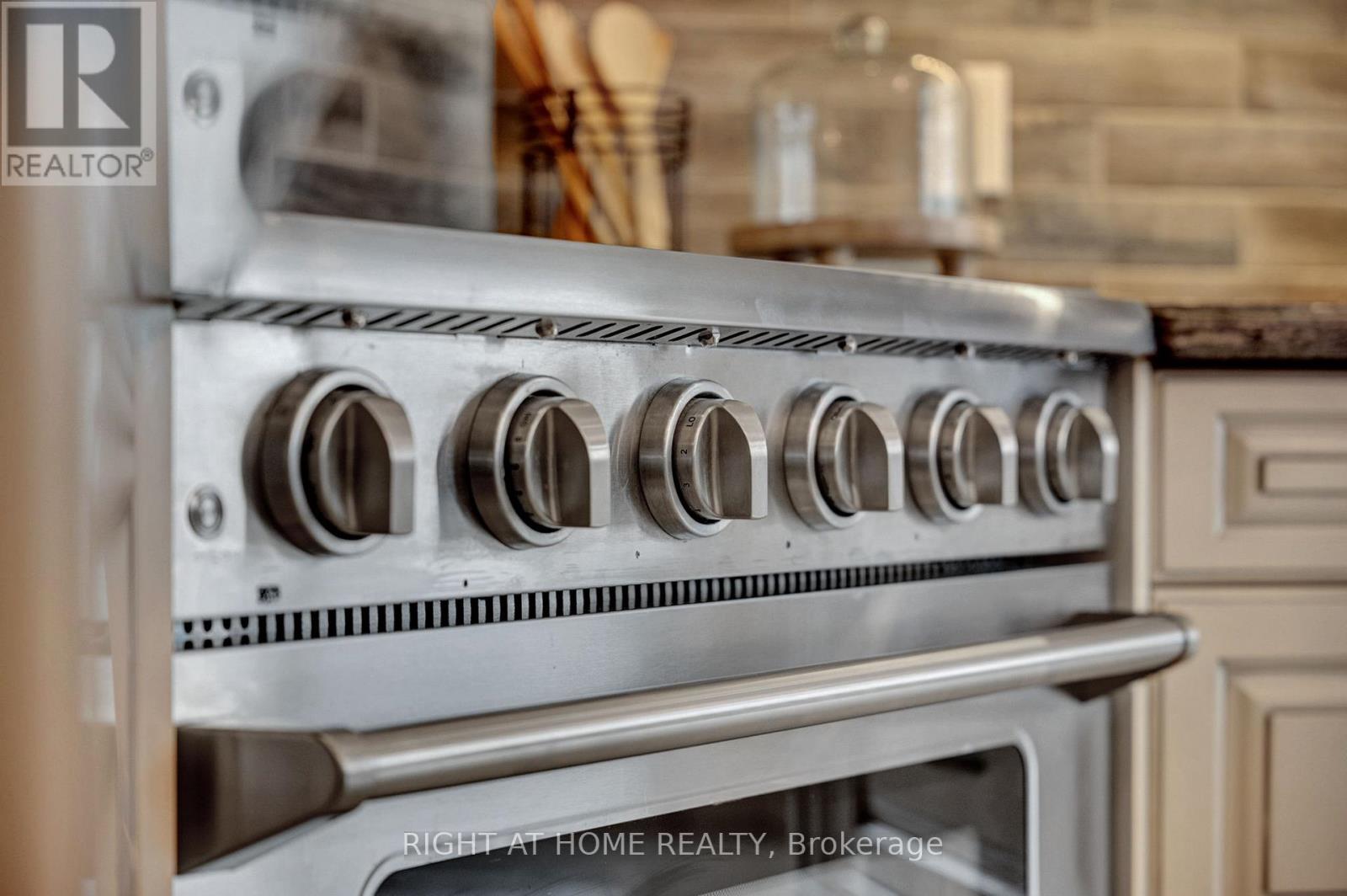 3850 Kinsale Road, Pickering, Ontario  L1Y 1E2 - Photo 16 - E12925496