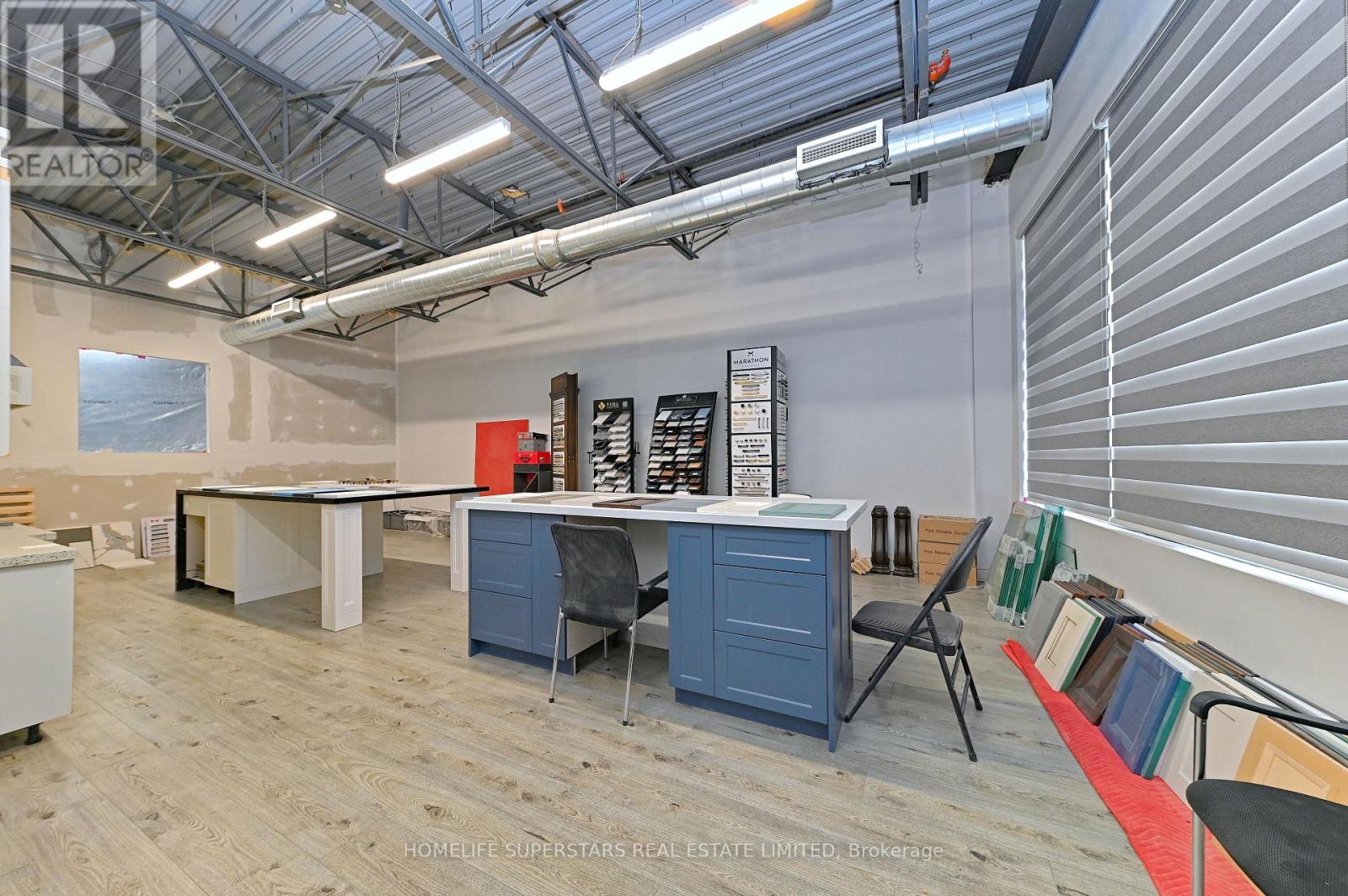 25 - 760 Laurentian Drive, Burlington, Ontario  L7N 0A4 - Photo 27 - W12925312