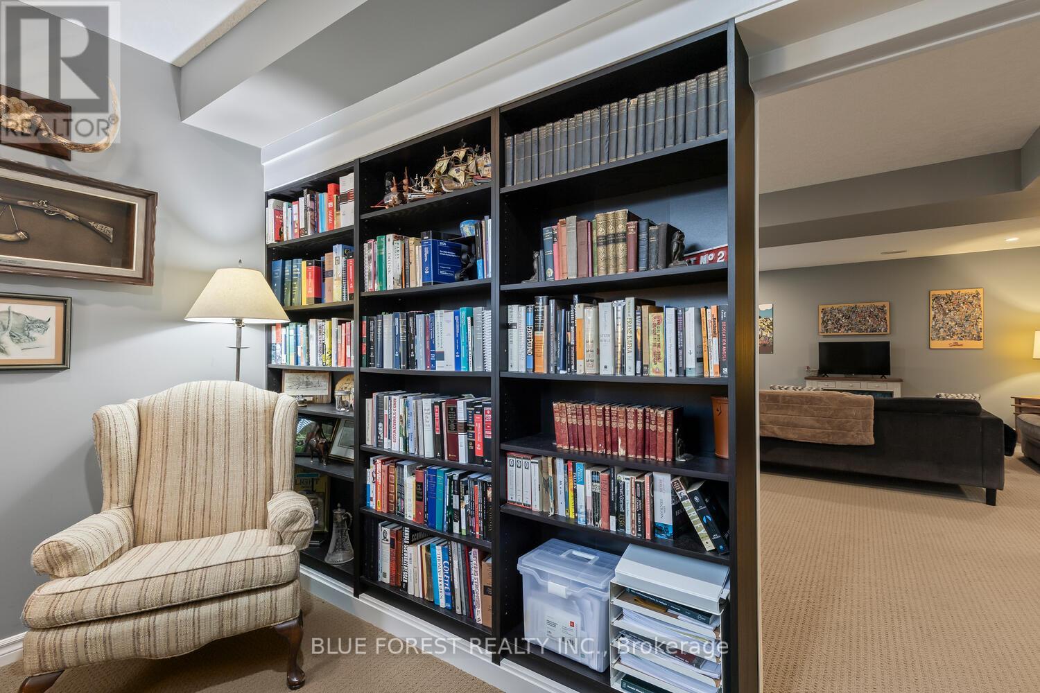 Photo 29 of 41 for 123 Watson Street