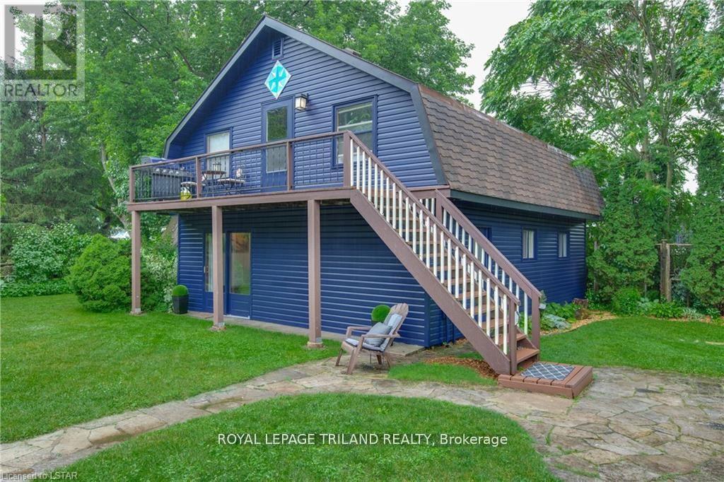 7575 Biddulph Street, Lambton Shores, Ontario  N0M 2L0 - Photo 3 - X12925464