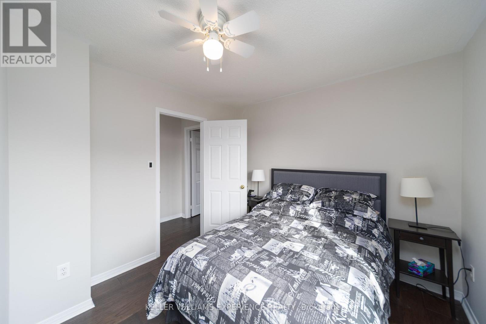 599 Walpole Crescent, Newmarket (Stonehaven-Wyndham), Ontario  L3X 2B5 - Photo 16 - N12925378