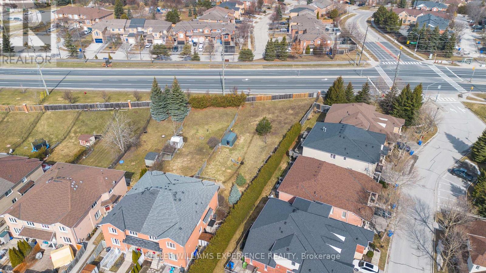 599 Walpole Crescent, Newmarket (Stonehaven-Wyndham), Ontario  L3X 2B5 - Photo 28 - N12925378