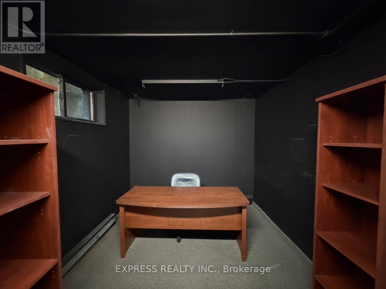 Bsmt - 8300 Yonge Street, Vaughan (Uplands), Ontario  L4J 7R3 - Photo 6 - N12925386