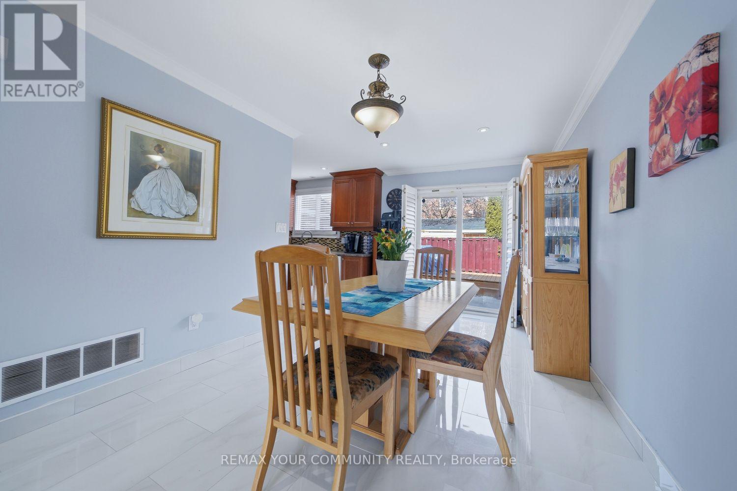 130 Andrea Lane, Vaughan, Ontario  L4L 1E7 - Photo 15 - N12925446