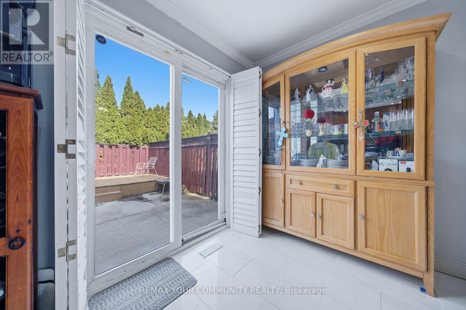 130 Andrea Lane, Vaughan, Ontario  L4L 1E7 - Photo 16 - N12925446