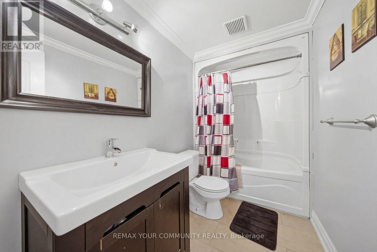 130 Andrea Lane, Vaughan, Ontario  L4L 1E7 - Photo 35 - N12925446