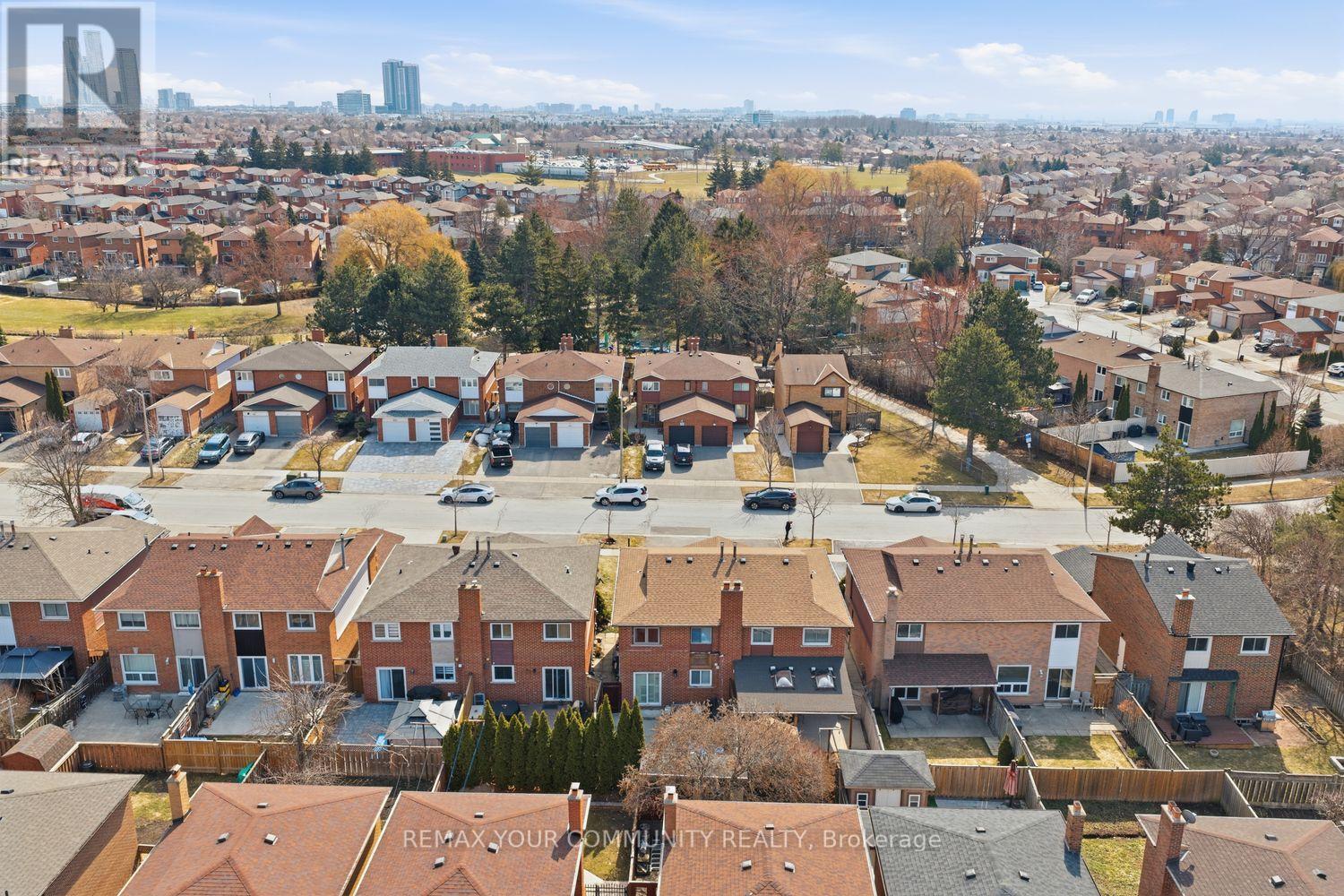 130 Andrea Lane, Vaughan, Ontario  L4L 1E7 - Photo 45 - N12925446