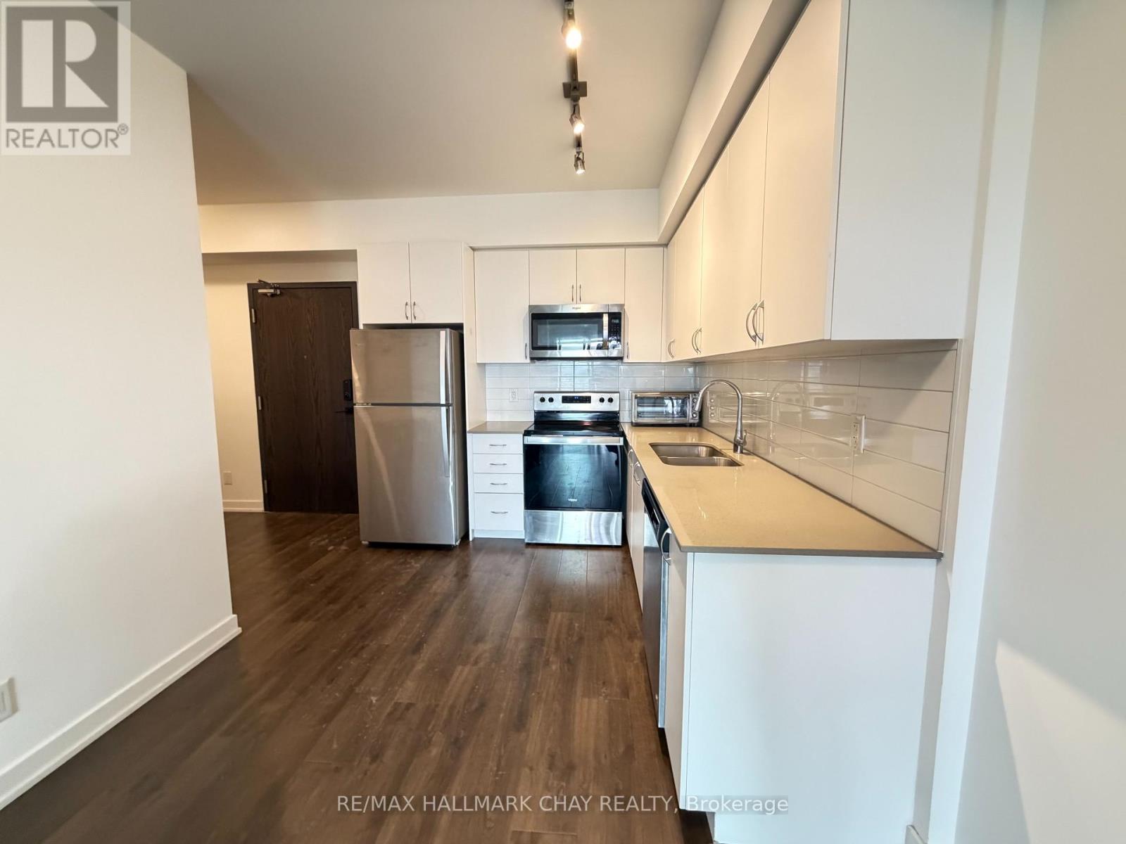 912 - 56 Lakeside Terrace, Barrie, Ontario  L4M 0L4 - Photo 1 - S12925470