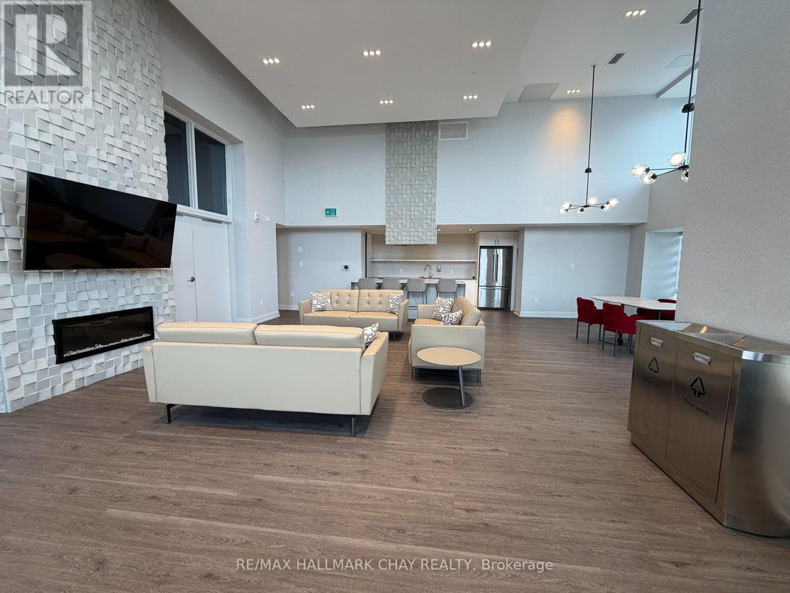 912 - 56 Lakeside Terrace, Barrie, Ontario  L4M 0L4 - Photo 18 - S12925470