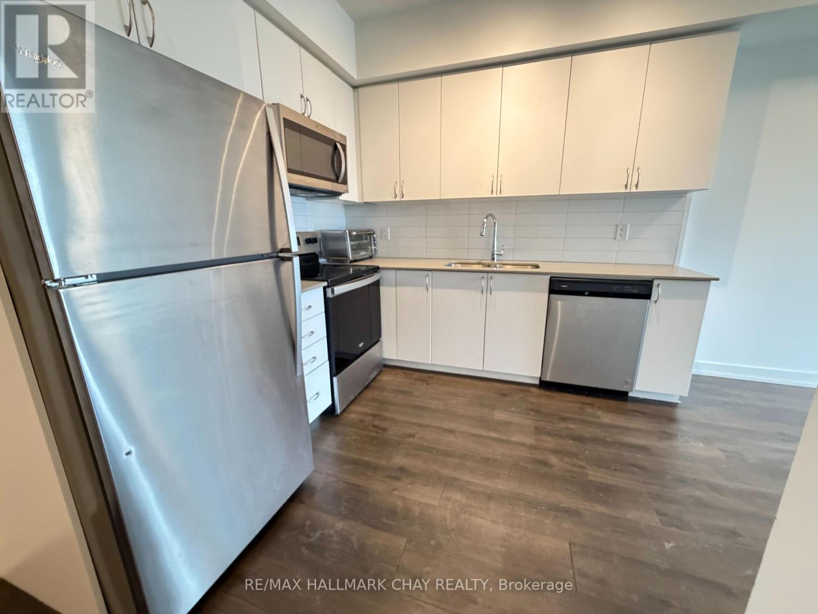 912 - 56 Lakeside Terrace, Barrie, Ontario  L4M 0L4 - Photo 7 - S12925470