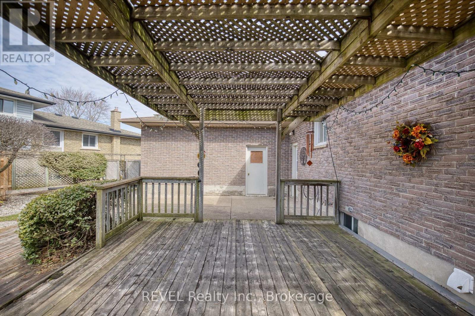 95 Loyalist Drive, Welland, Ontario  L3C 2X9 - Photo 40 - X12925456