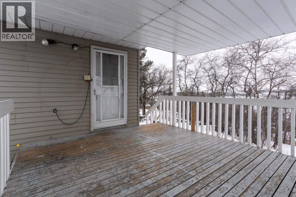 213 Red Wing Crescent, Tillicum Beach, Alberta  T4V 3M9 - Photo 8 - A2293425