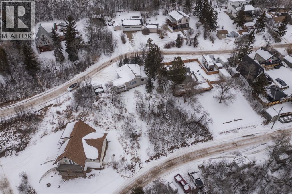 213 Red Wing Crescent, Tillicum Beach, Alberta  T4V 3M9 - Photo 3 - A2293425