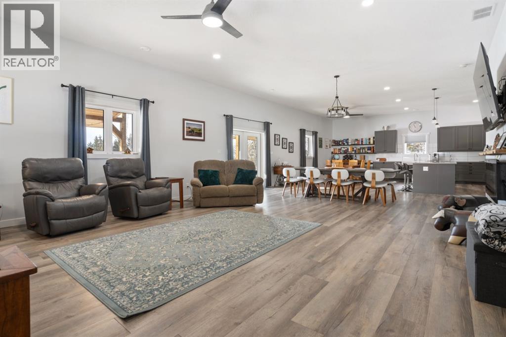 49274 Range Road 225, Rural Leduc County, Alberta  T0B 3M3 - Photo 7 - A2295803