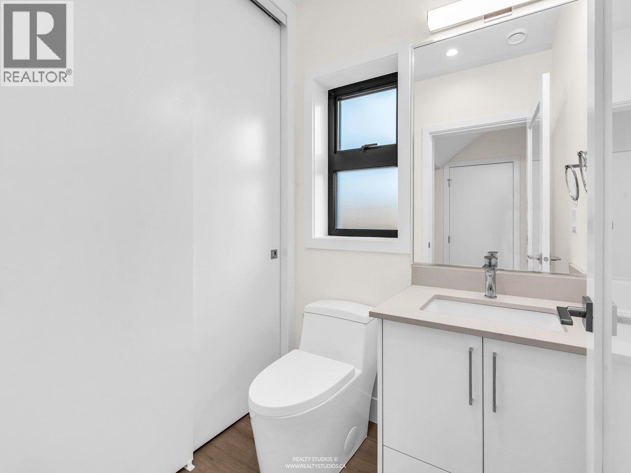 2 4257 Knight Street, Vancouver, British Columbia  V5N 3M3 - Photo 14 - R3103940