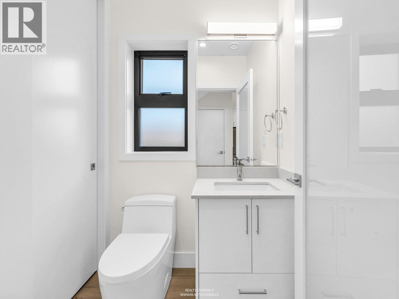 2 4257 Knight Street, Vancouver, British Columbia  V5N 3M3 - Photo 15 - R3103940