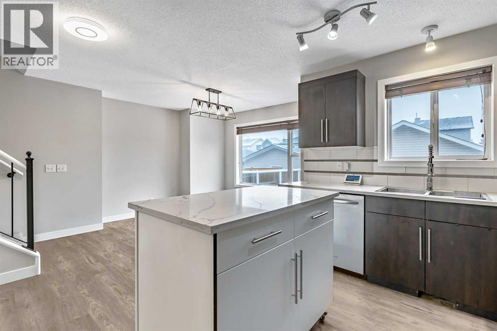 183 Everglen Rise SW, Calgary, Alberta  T2Y 4Z3 - Photo 9 - A2296677