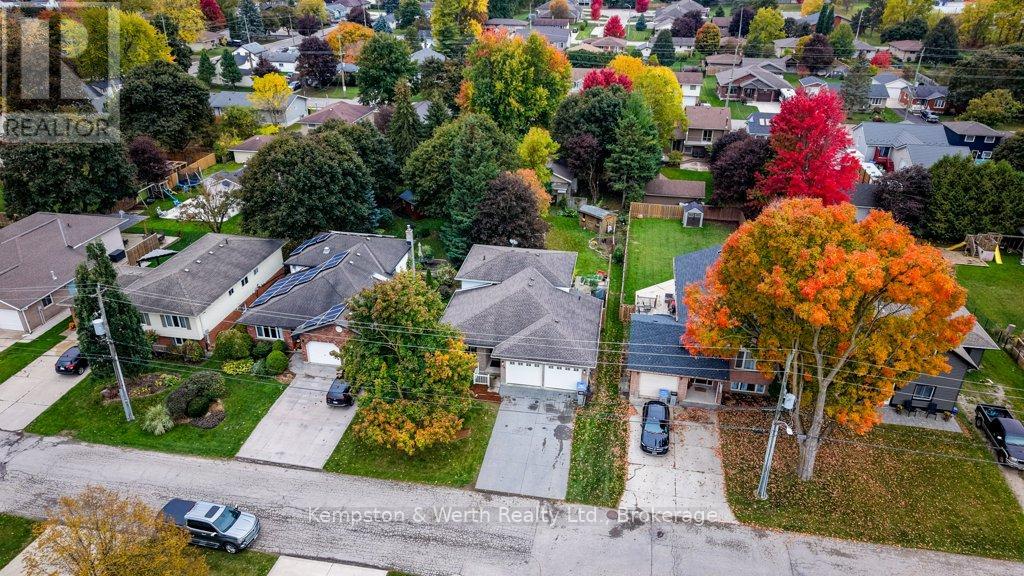 750 Edgar Street, North Perth, Ontario  N4W 1H7 - Photo 25 - X12471065