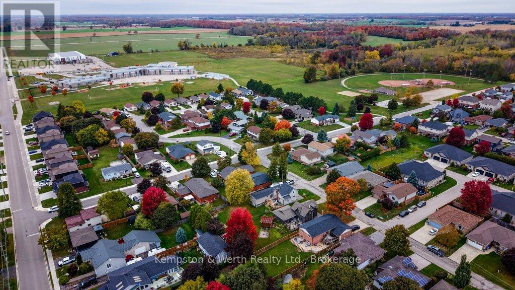 750 Edgar Street, North Perth, Ontario  N4W 1H7 - Photo 32 - X12471065