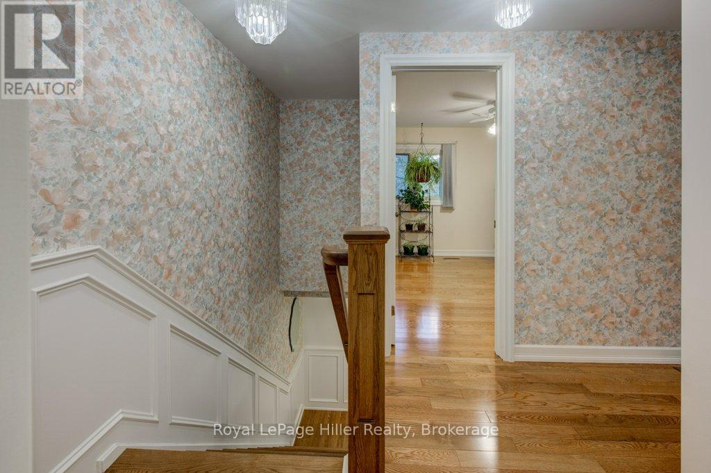 84 Franklin Drive, Stratford, Ontario  N5A 7N6 - Photo 22 - X12924136